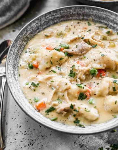 FAMILY MEAL Chicken and Dumplings