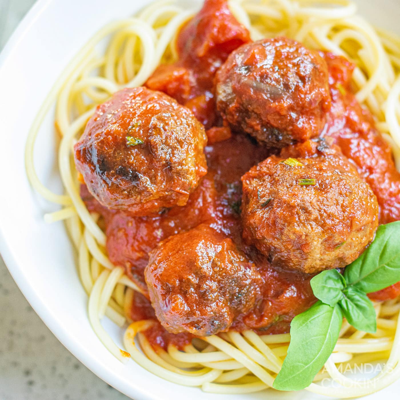 FAMILY MEAL Pomodoro "Tomato" Sauce and Meatball's over Pasta